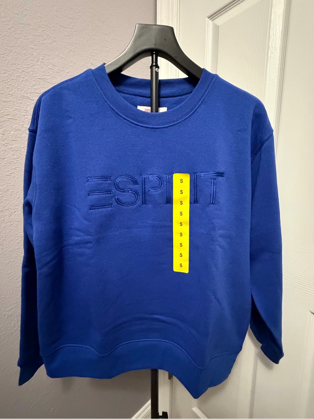 Esprit Embroidered Crewneck Sweater - Royal Blue
